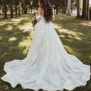 Martina Liana Wedding Dress